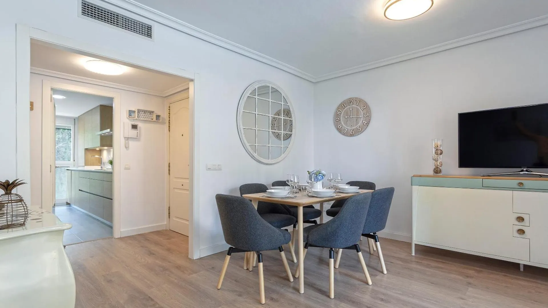 Apartment Sunstay Navajas Flat III Torremolinos